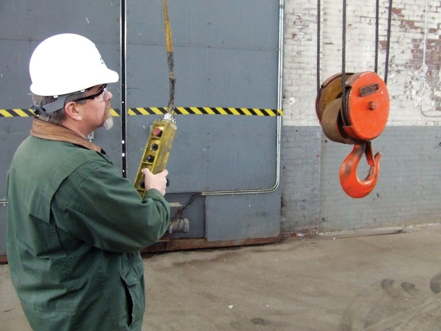 A Complete Guide To Industrial Hoists
