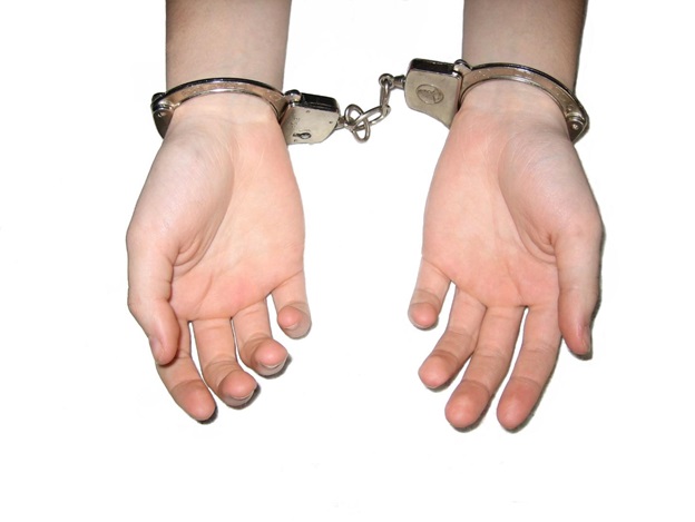 5 Reasons To Hire A Criminal Defense Lawyer