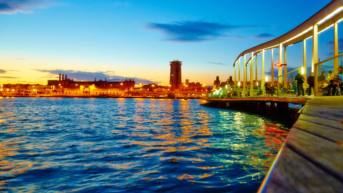 Explore Barcelona like a pro with these tips!