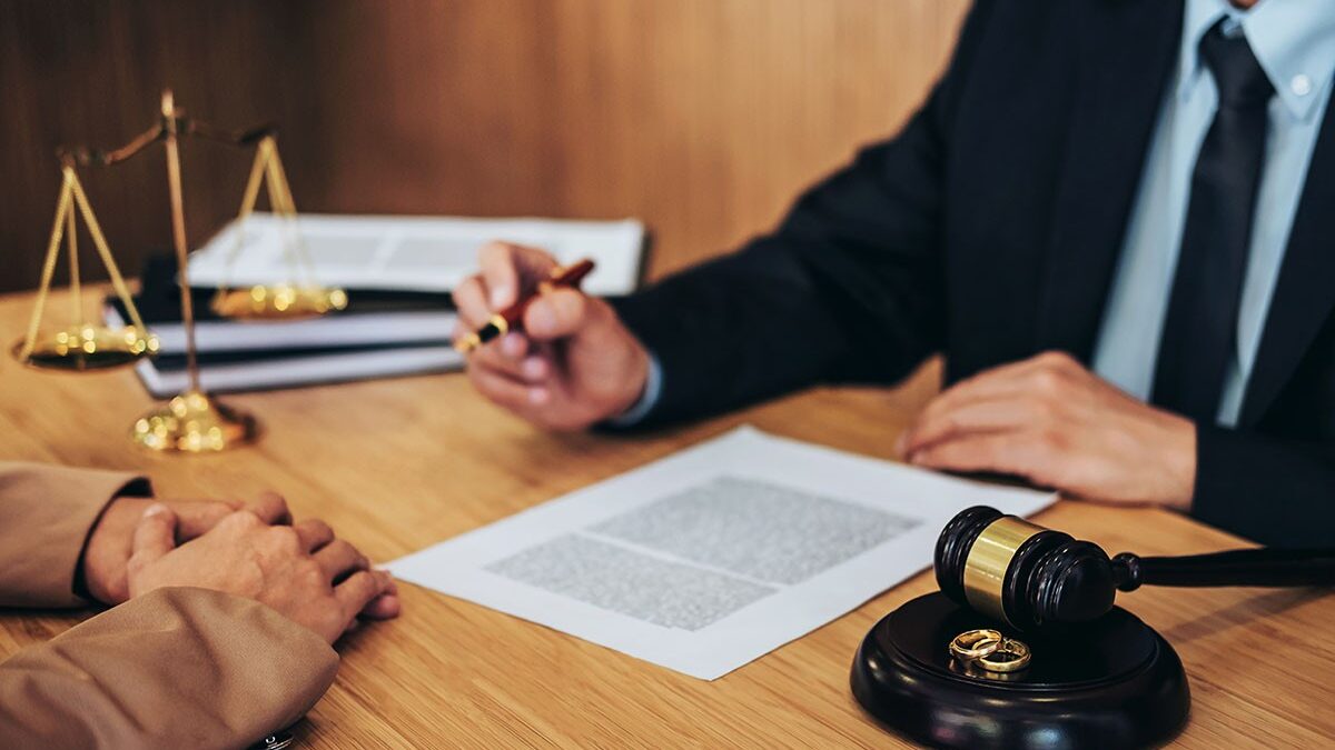 Choosing the Best Lawyer For Your Divorce