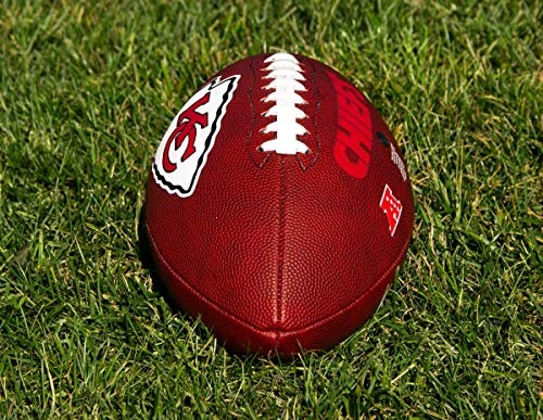 Top 5 NFL Gifts for Football Lovers