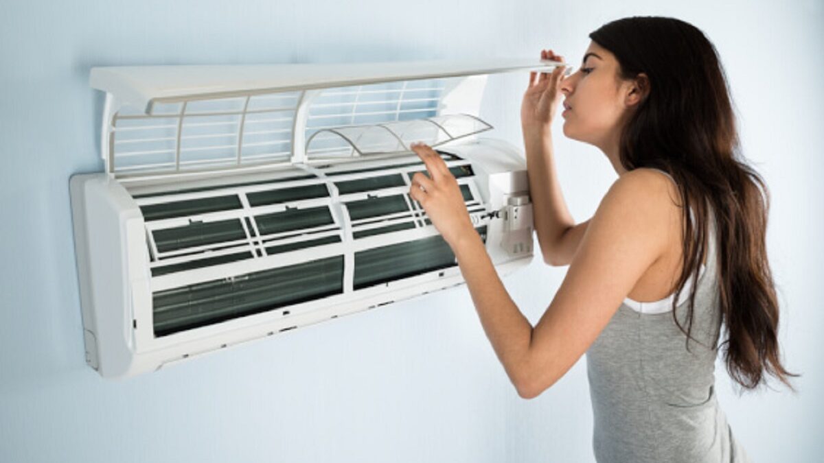 Why Your AC Often Leaks Water?