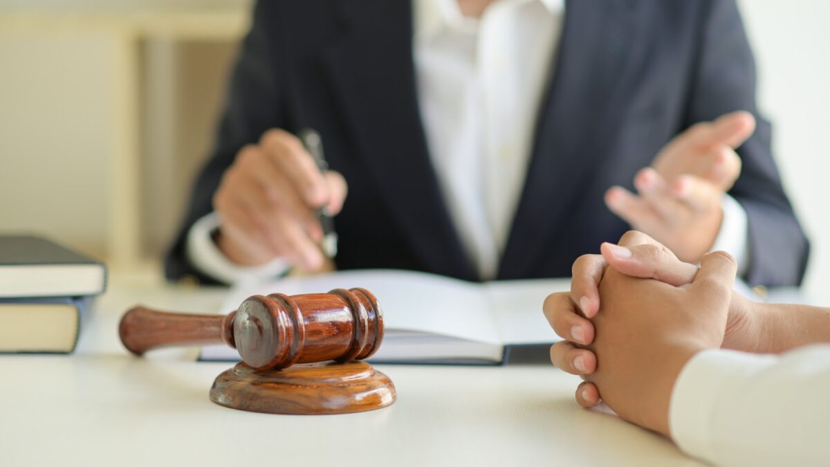 Guide On How To Find The Best Family Lawyer