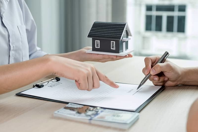 Why You Should Hire A Mortgage Broker?