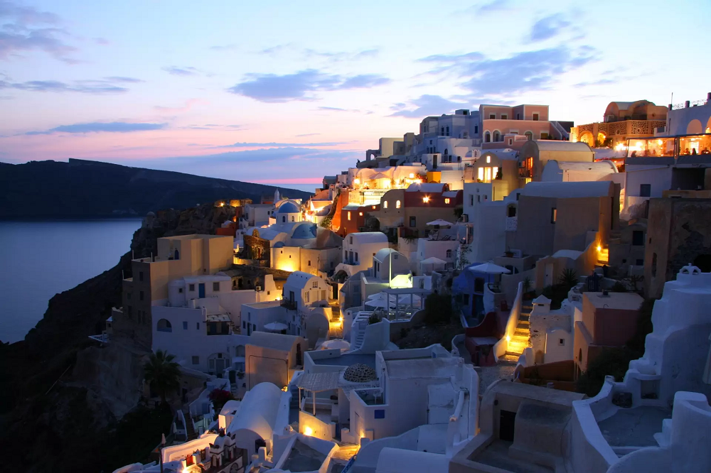 Buying apartment in Greece: how the deal goes