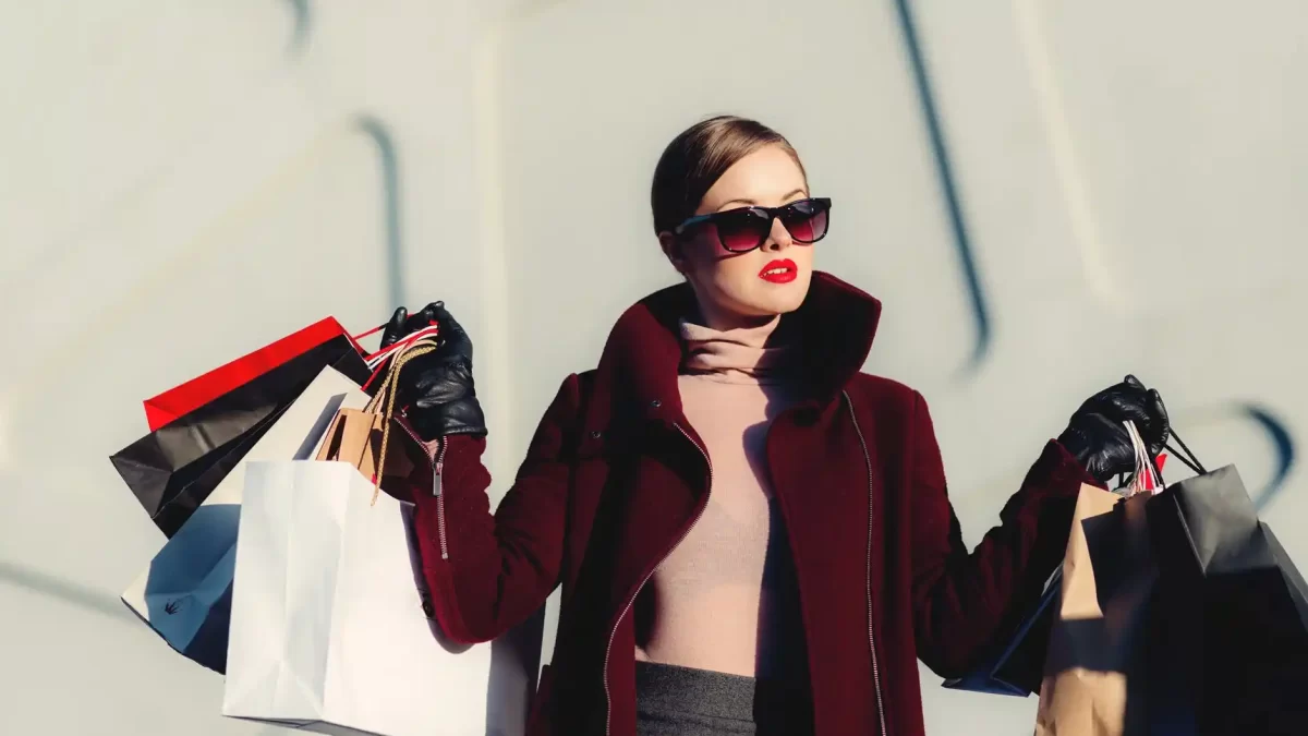 How to Feel Good in Your Clothes and Boost Your Confidence