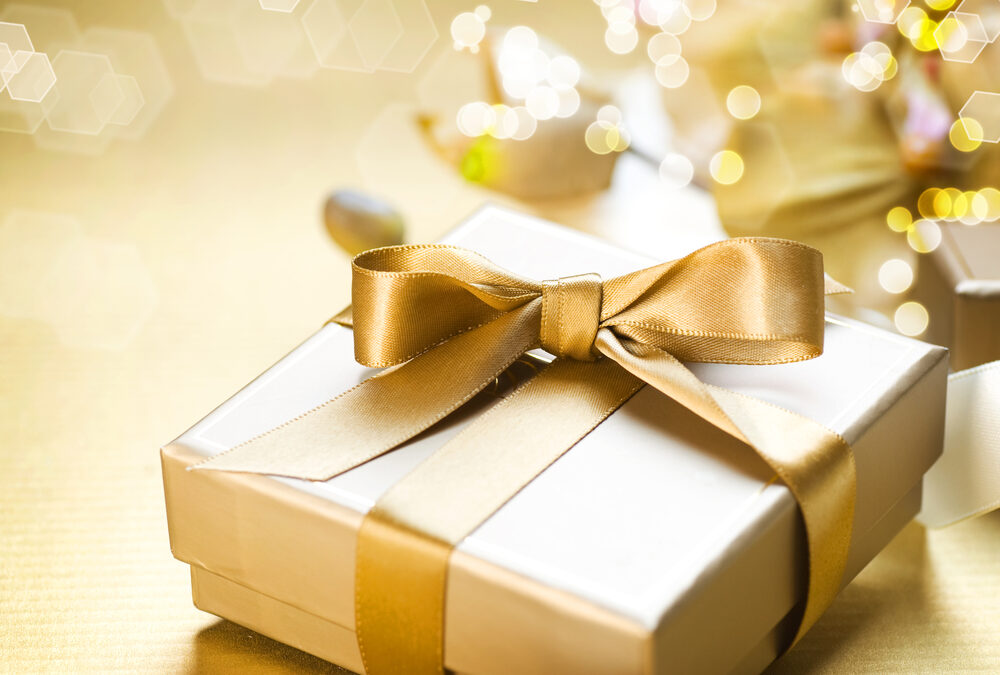 7 Tips When Buying A Wedding Gift On A Budget