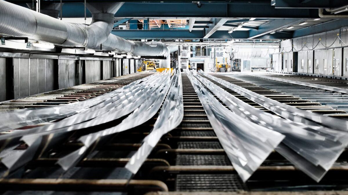 Having the Right Lighting Supplier for Aluminum Profile: Why It Matters
