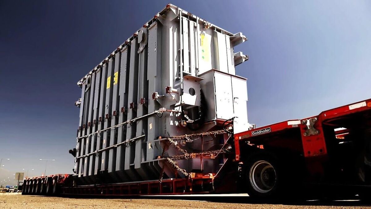 How to Make Transport of Heavy Cargo Easier and Cost-Effective