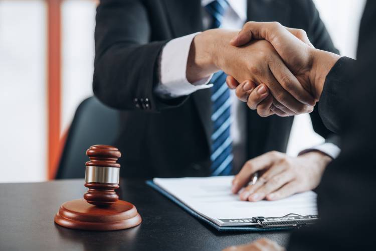 Reasons You Should Hire An Immigration Attorney
