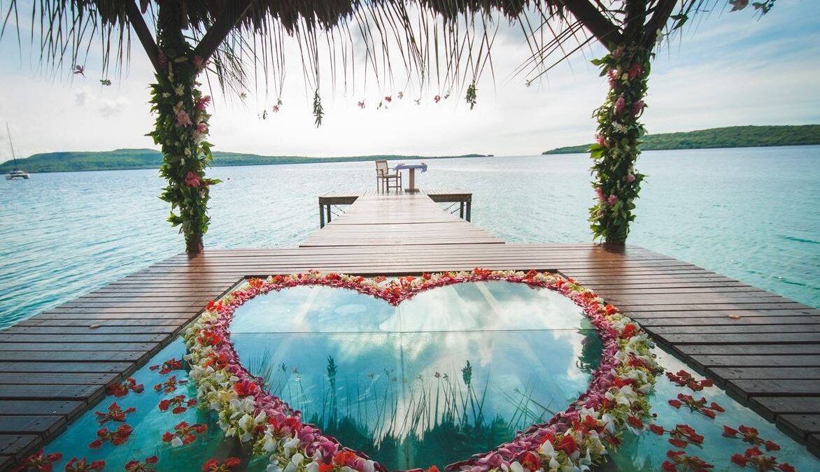 The Top Tips When It Comes To Planning Your Wedding & Your Honeymoon